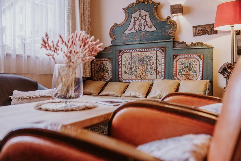 Posezení v ubytování Hotel Glücksschmiede - Hinterglemm