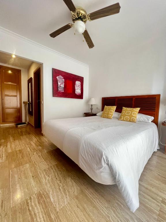Postel nebo postele na pokoji v ubytování Residencia La Mina - Albir