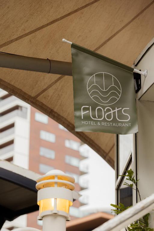 FLOATS by H2OTEL Rotterdam - Resim 9