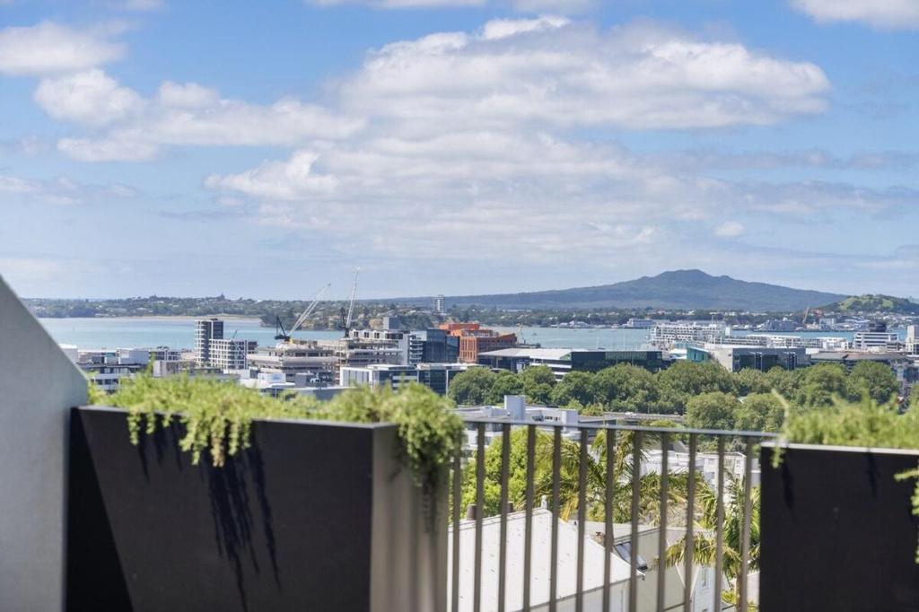 Elegant Escape on Ponsonby Road - Resim 6