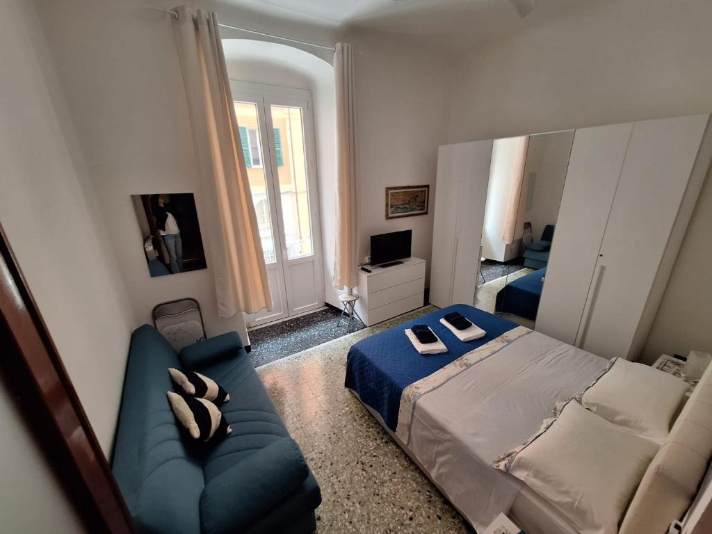 A bed or beds in a room at S & G Home