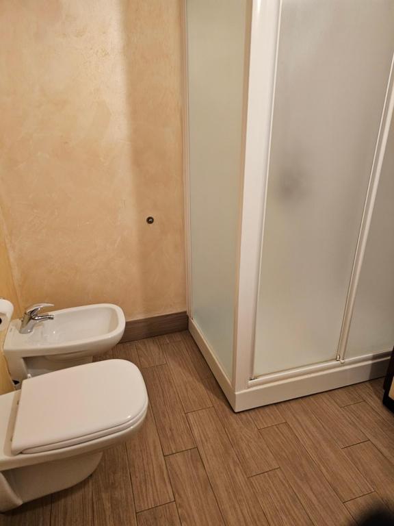 Victoria Royal Garden - Family Room With Shared Bathroom