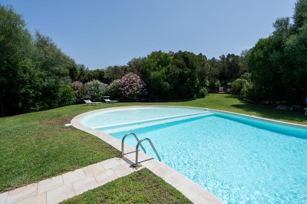 Πισίνα στο ή κοντά στο Porto Rotondo CENTRO, Elegante Loft con Piscina