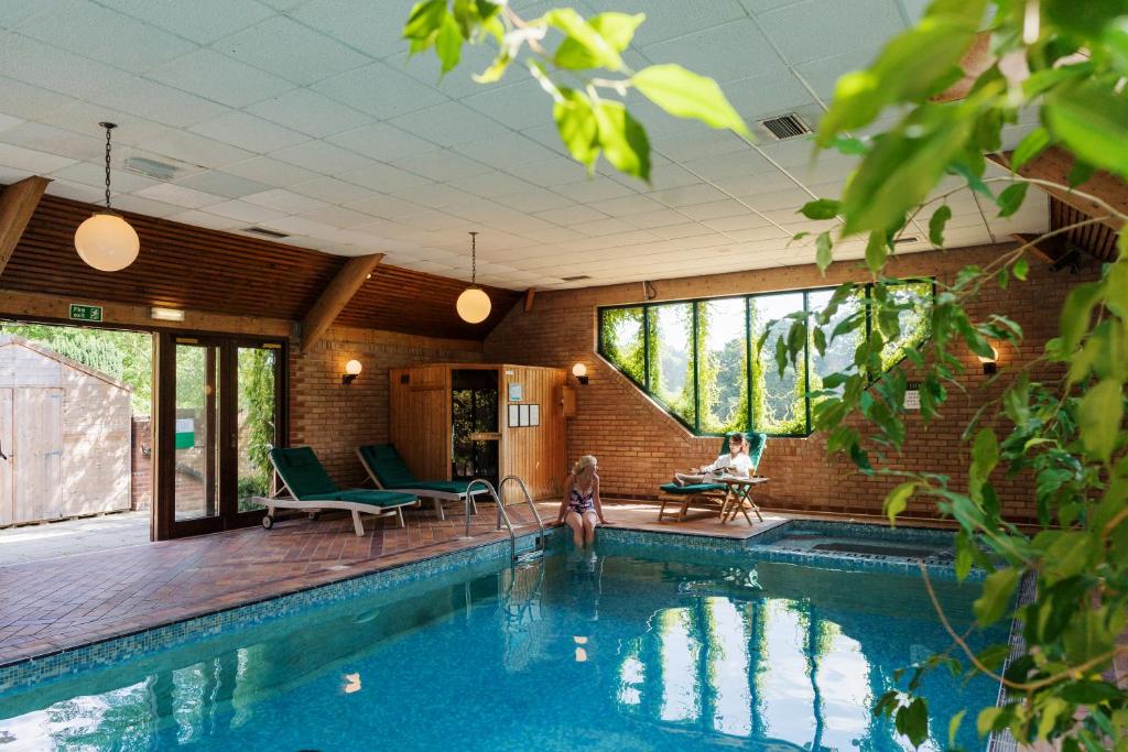 Bazén v ubytování Passford House Hotel nebo v jeho okolí