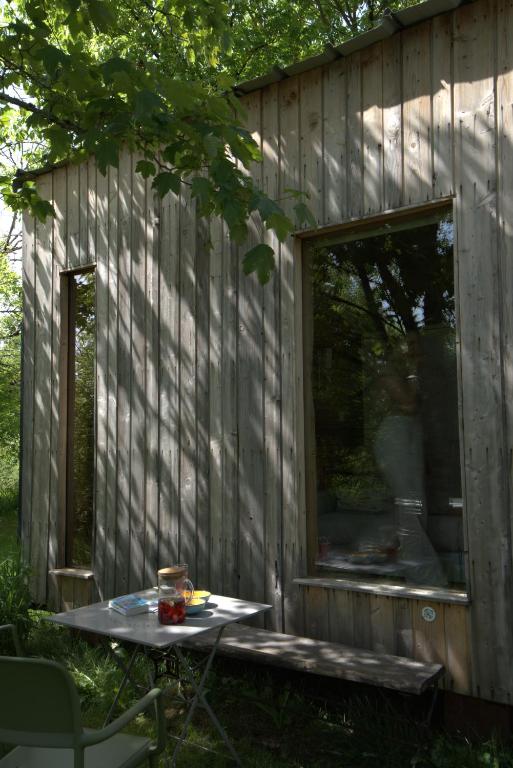 Zahrada ubytování Les cabanes de Julie