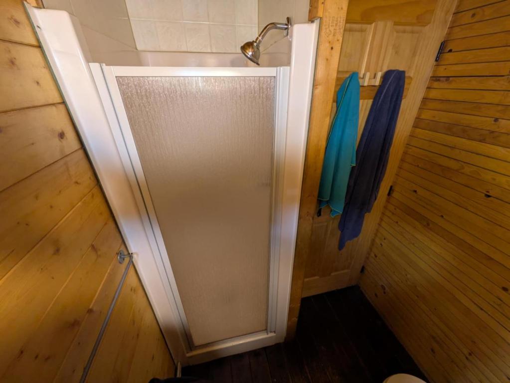 Koupelna v ubytování Coop Aventures Matawin