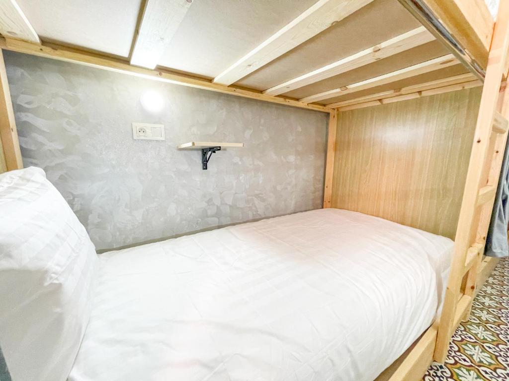 Postel nebo postele na pokoji v ubytování Bubbly Hostel Marrakech