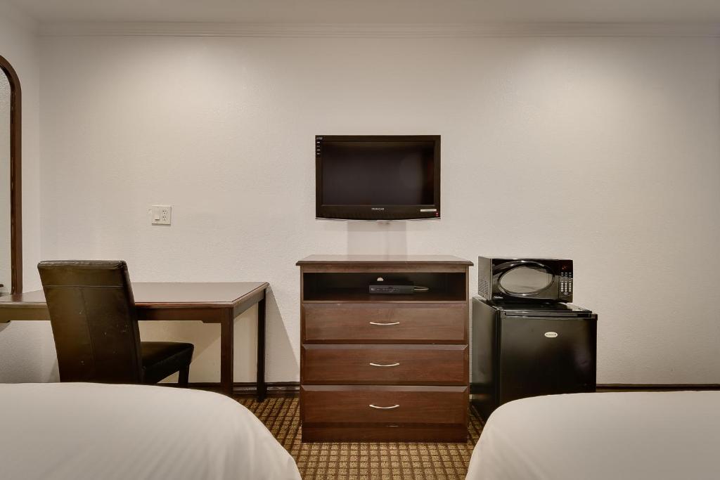 Vagabond Inn San Pedro - Chambre Premium 2 Lits Queen-Size - Non-Fumeurs