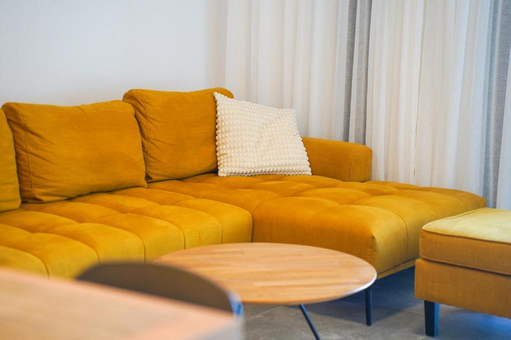 Cameleon Orebic- Beachfront Apartments - 14