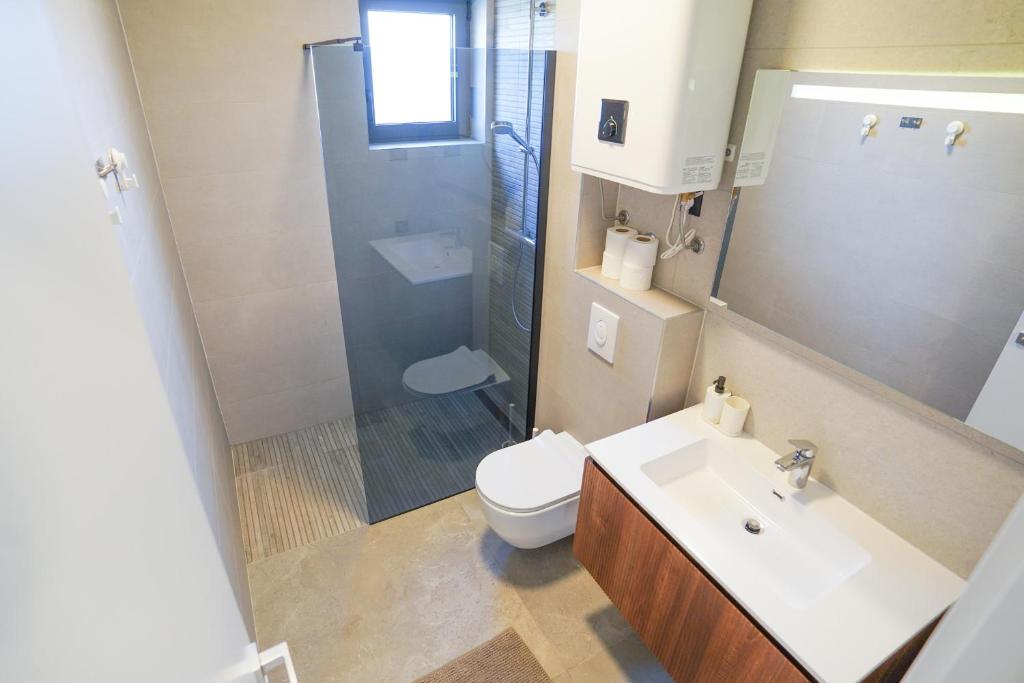 Cameleon Orebic- Beachfront Apartments - 9