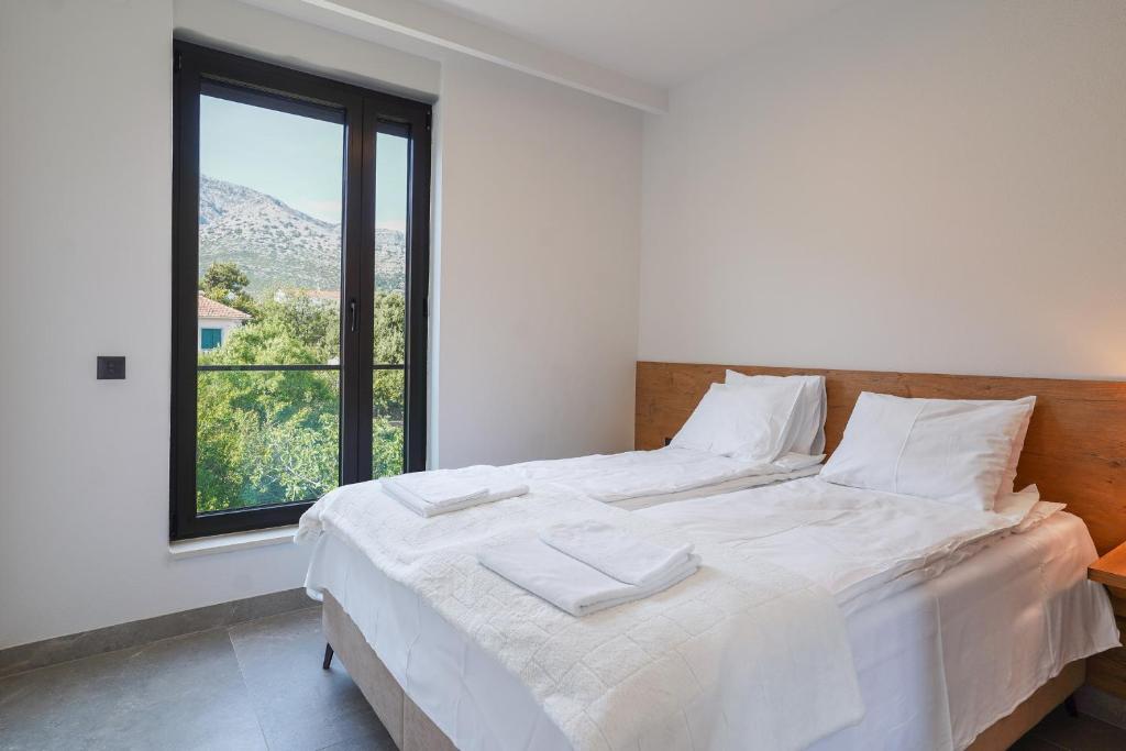 Cameleon Orebic- Beachfront Apartments - 19