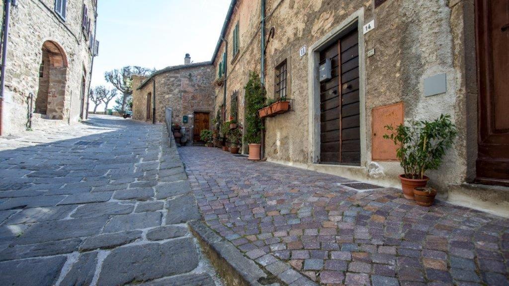 Casa Vacanze Uno Sguardo Sul Borgo - One-Bedroom House