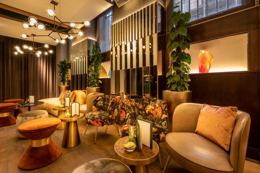Posezení v ubytování Forty Seven Hotel Manchester, WorldHotels Crafted