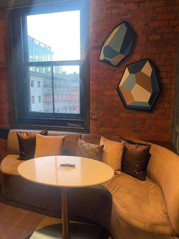 Posezení v ubytování Forty Seven Hotel Manchester, WorldHotels Crafted