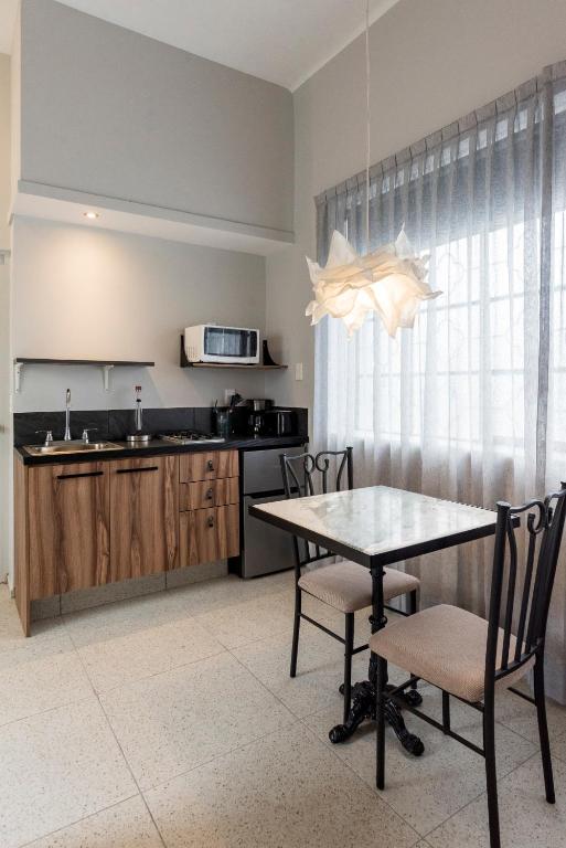 Kuchyň nebo kuchyňský kout v ubytování Casa Murmullos