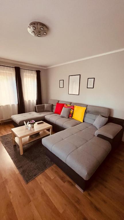 A seating area at Strigonia Apartman