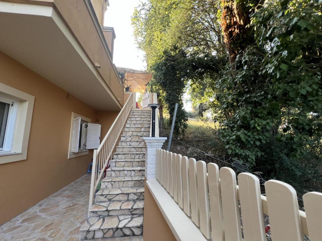 Balkón nebo terasa v ubytování Teo Apartments Gouvia