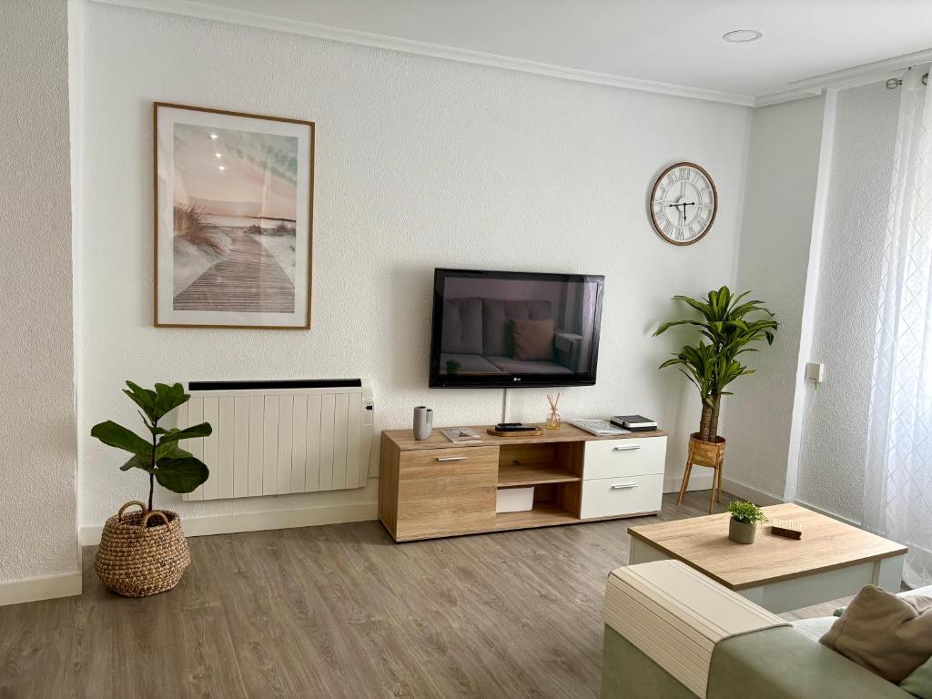 TV a/nebo společenská místnost v ubytování En el corazón de Santander