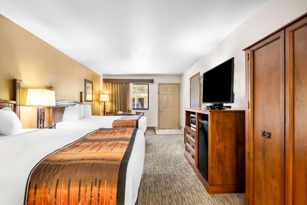 Best Western Grande River Inn & Suites photo
