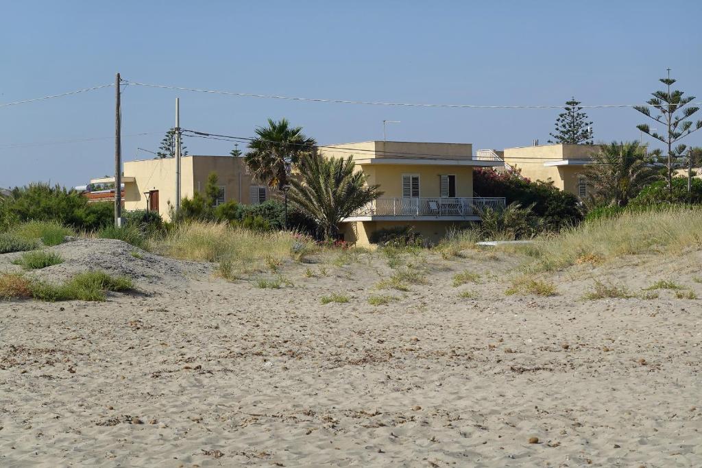 The building in which az apartmanhoteleket is located