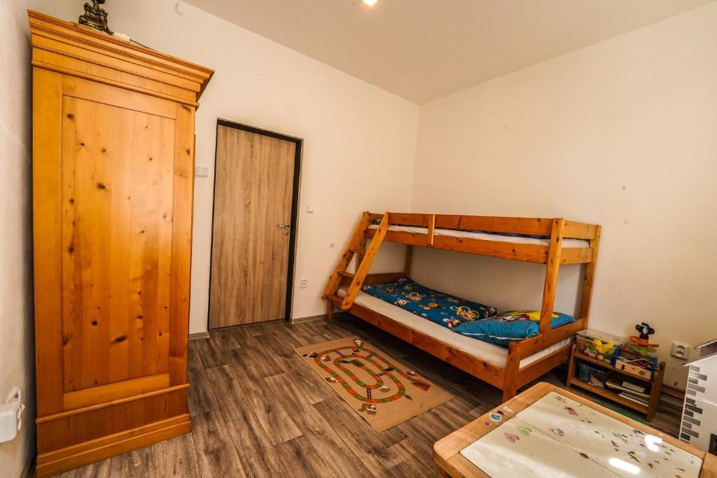Postel nebo postele na pokoji v ubytování Pošta Polubný - ubytování v soukromí