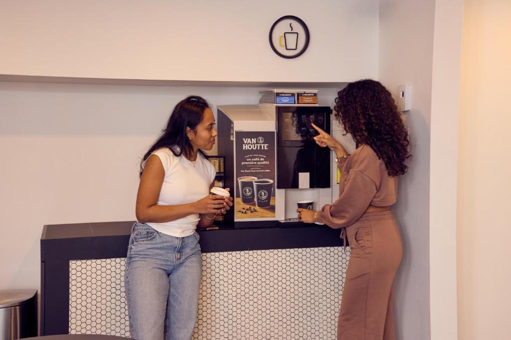 Hosté ubytování Capsule Hotel Montreal