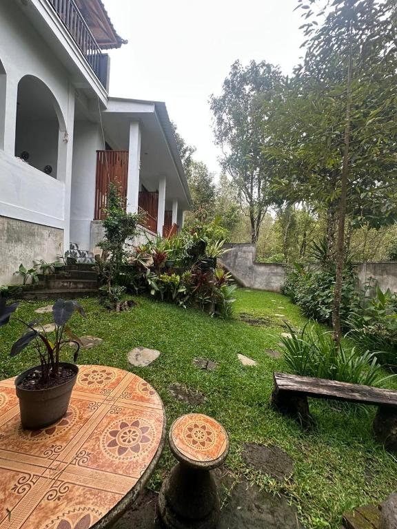 Zahrada ubytování Umah Yugadi Bali