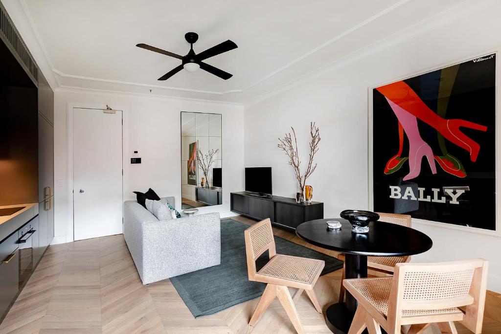 Regents Court Sydney - Resim 26