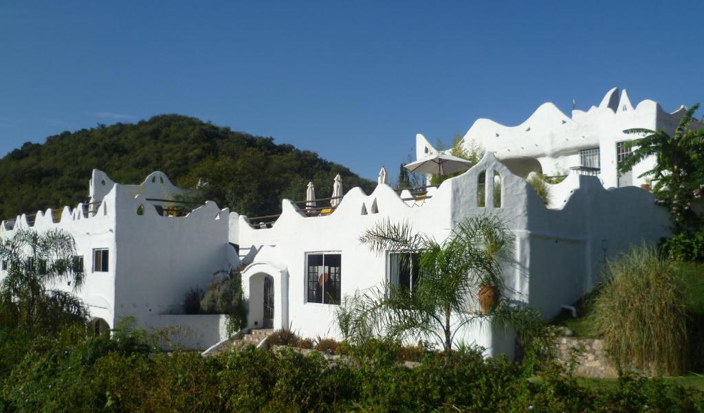 El edificio en el que está el aparthotel