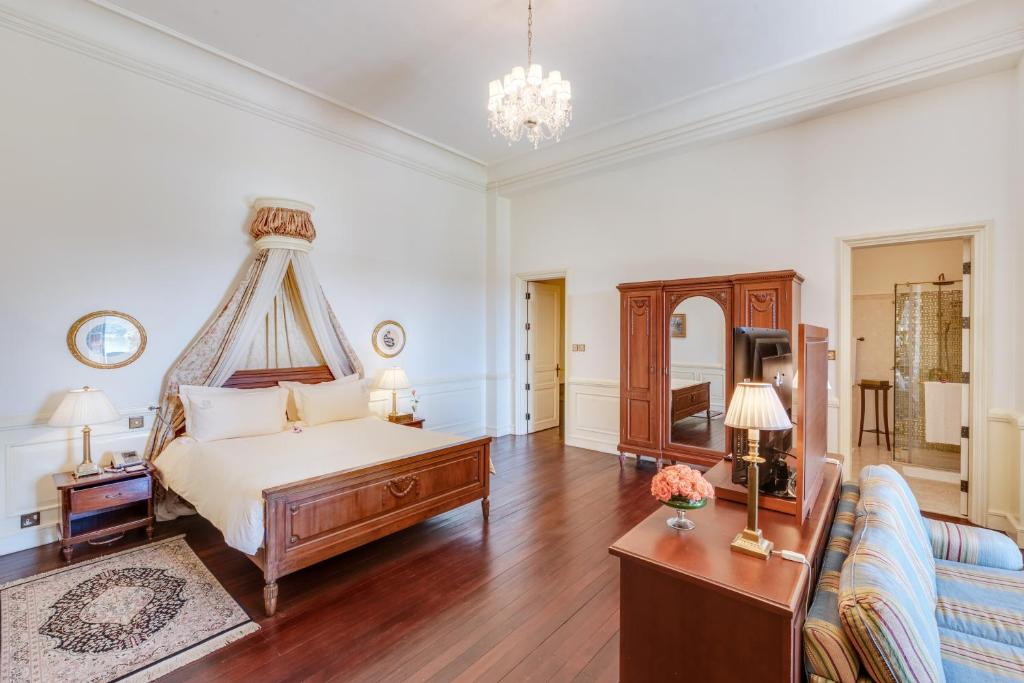Suite – High Tea Inclusive