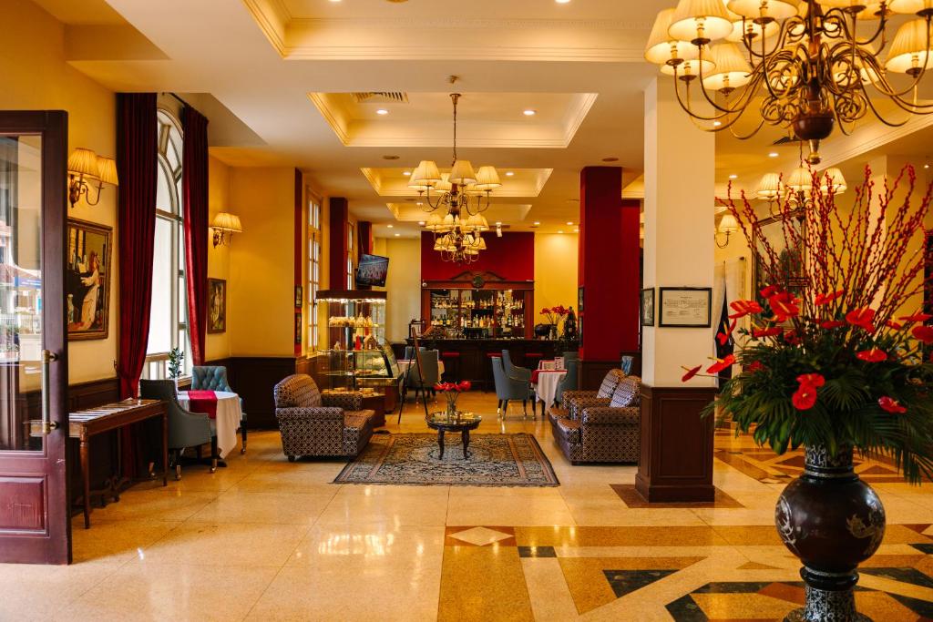 Posezení v ubytování Du Parc Hotel Dalat