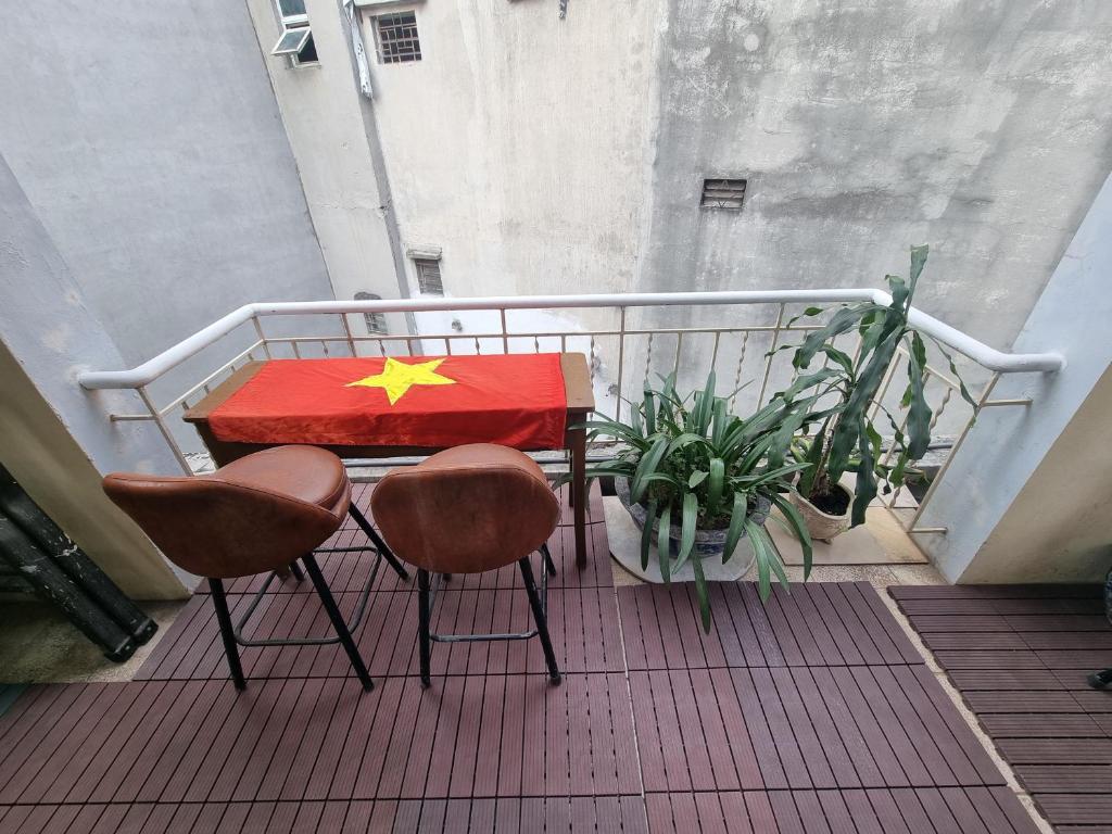 Balkón nebo terasa v ubytování Lushstay Hanoi - Train Street Hostel