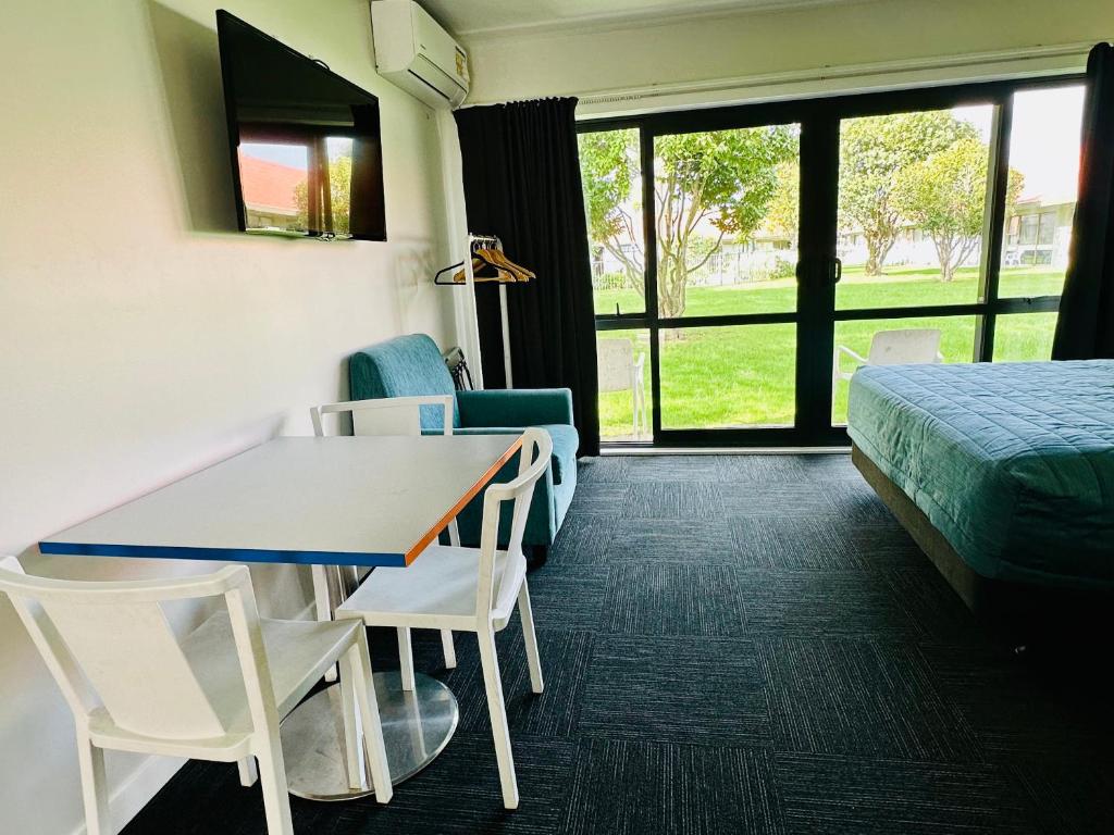 Airport Gold Star Motel - Resim 38