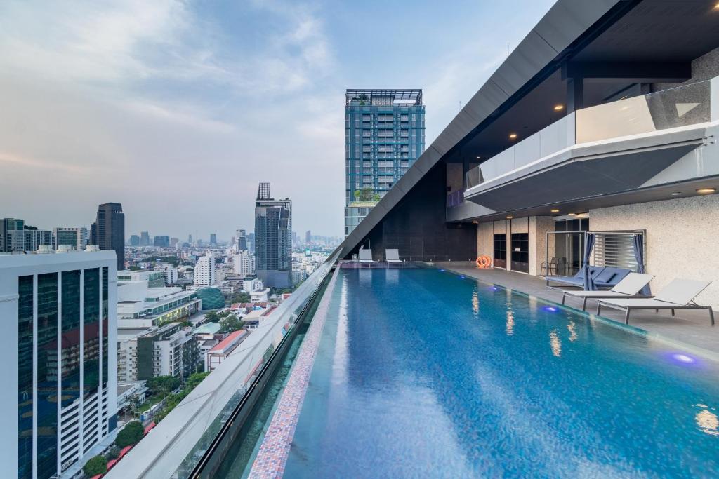 Queensland Hotel Bangkok - Resim 3