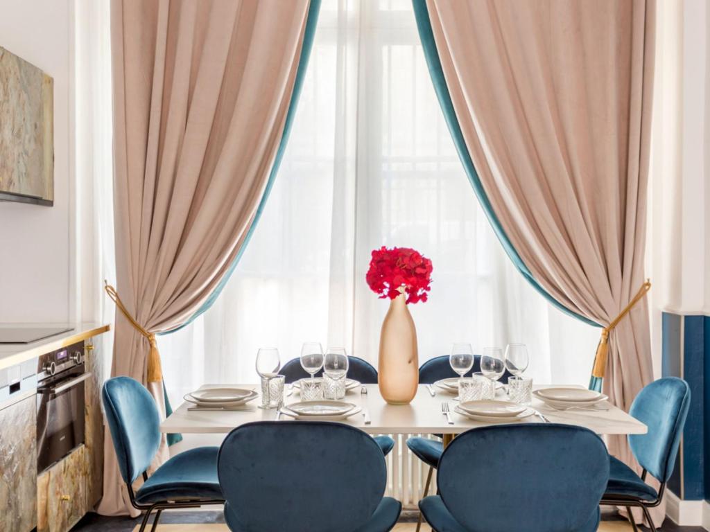 Posezení v ubytování Merveil - Luxury Suite -Champs Elysees-Haussmann I