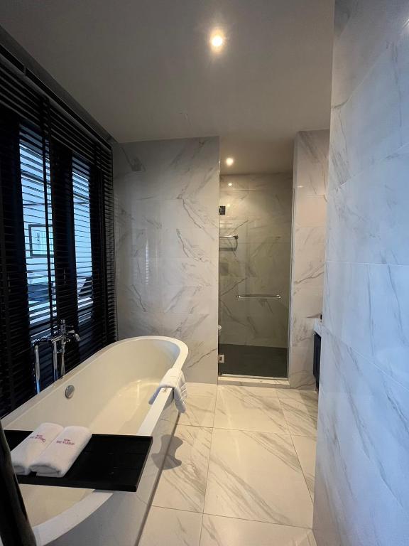 Cheeva Dee Hotel - Resim 37