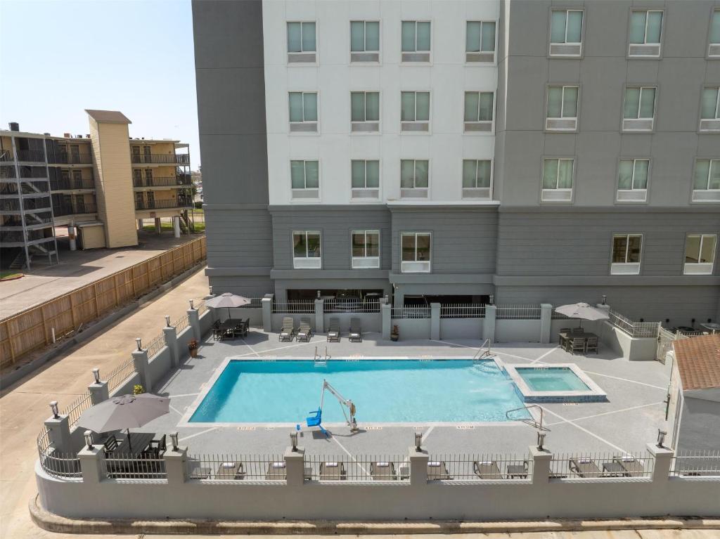 Hampton Inn & Suites Galveston photo
