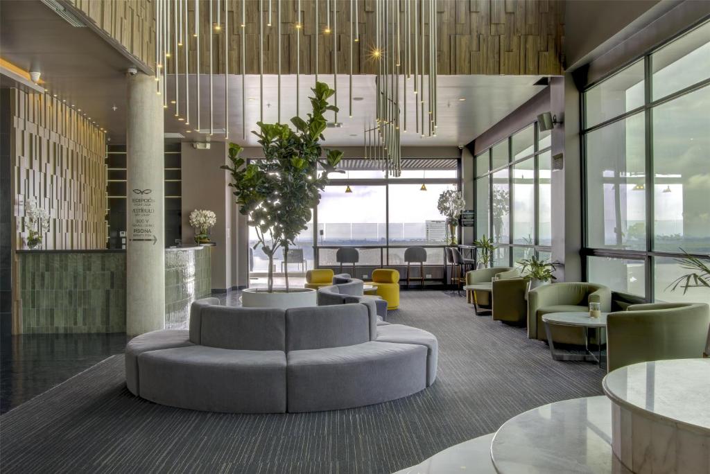 Posezení v ubytování DoubleTree by Hilton Guayaquil