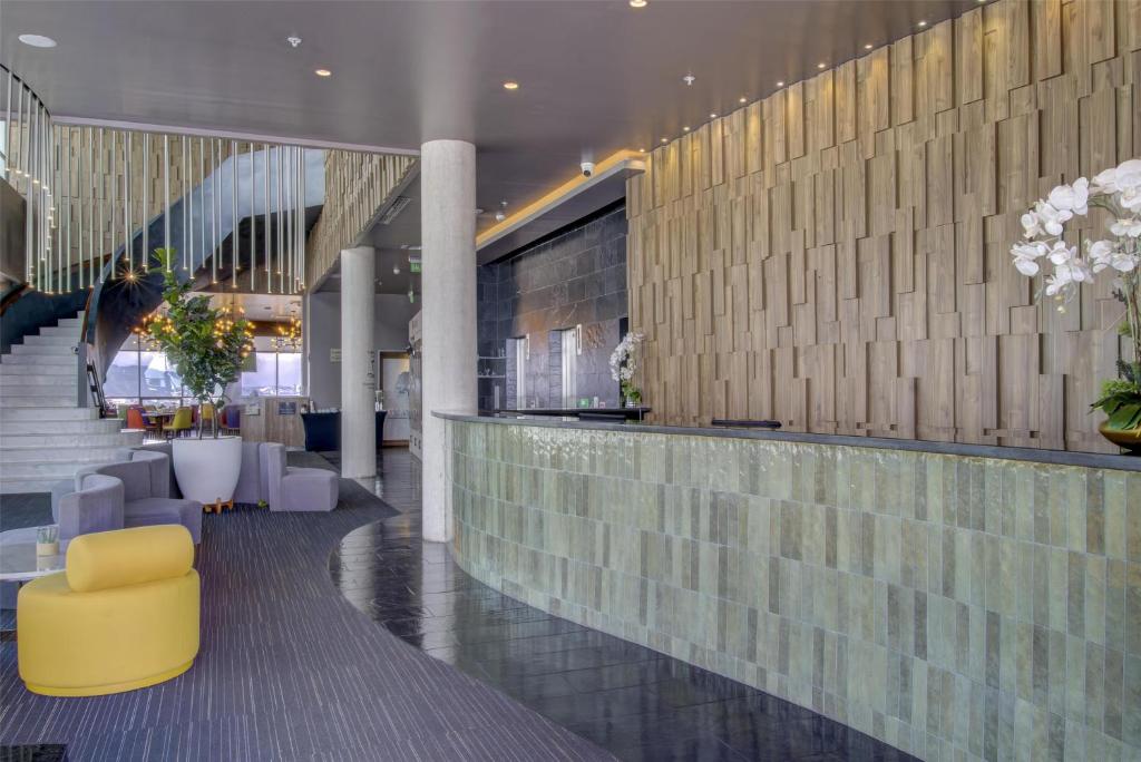 Posezení v ubytování DoubleTree by Hilton Guayaquil