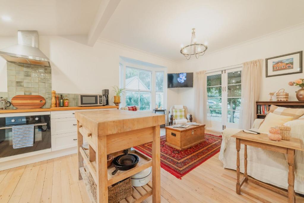 Stylish Central Cottage - Modern Heating & Parking - Resim 24