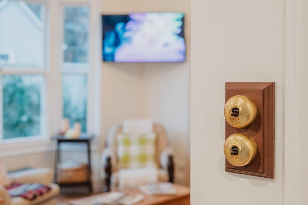 Stylish Central Cottage - Modern Heating & Parking - Resim 36