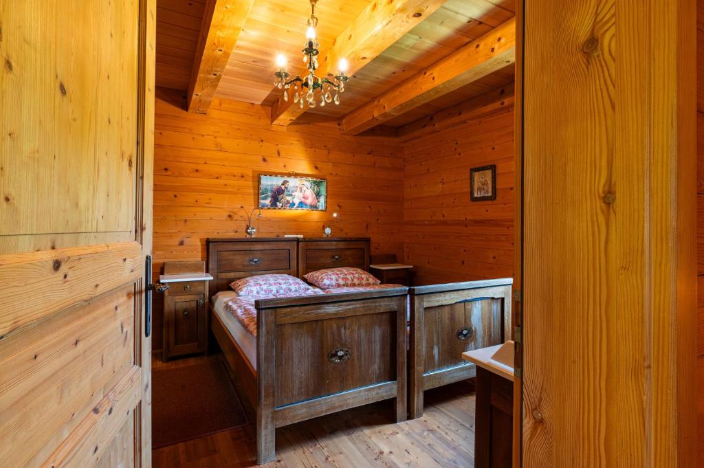 Postel nebo postele na pokoji v ubytování Podjelje