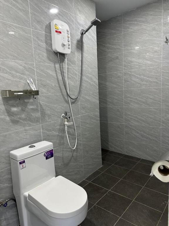Koupelna v ubytování KBALTHNAL Guesthouse