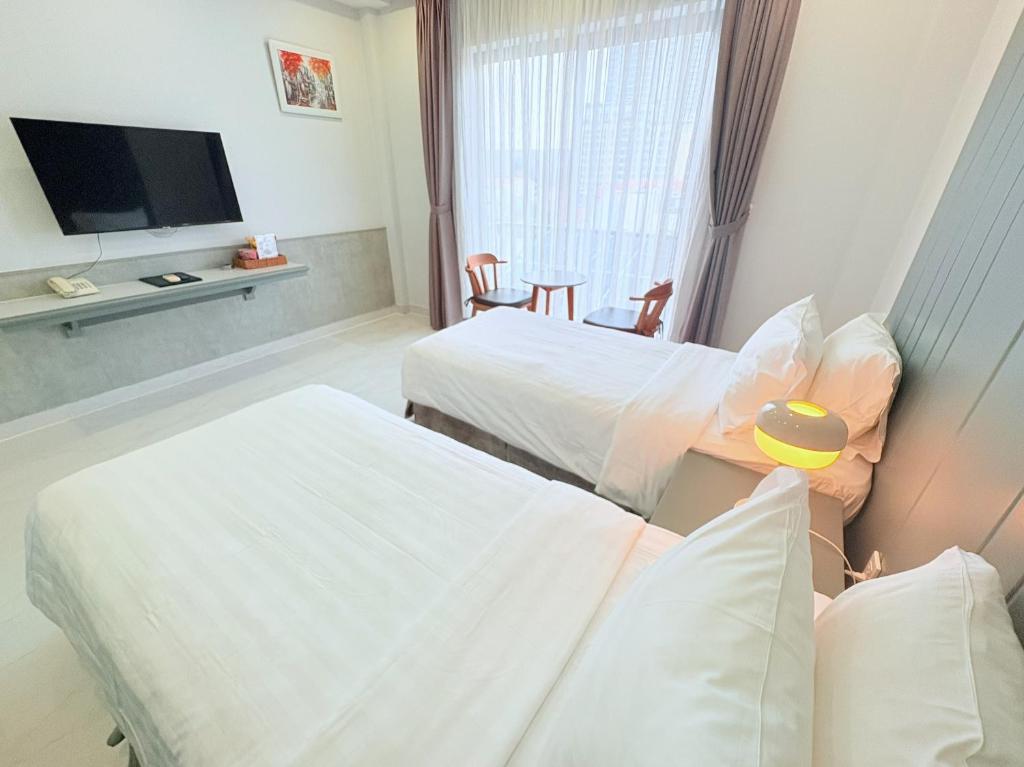 Fide Hotel - Habitación Doble Con Balcón