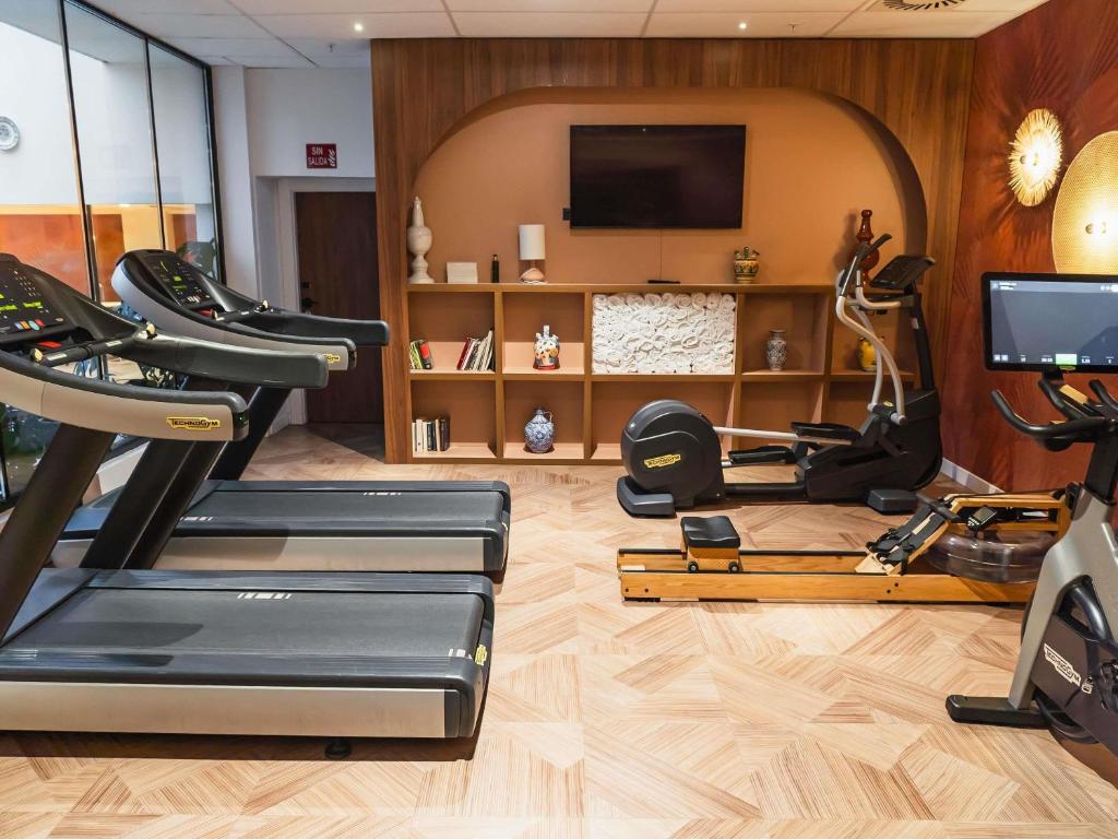Fitness centrum a/nebo fitness zařízení v ubytování Ibis Styles Sevilla City Santa Justa