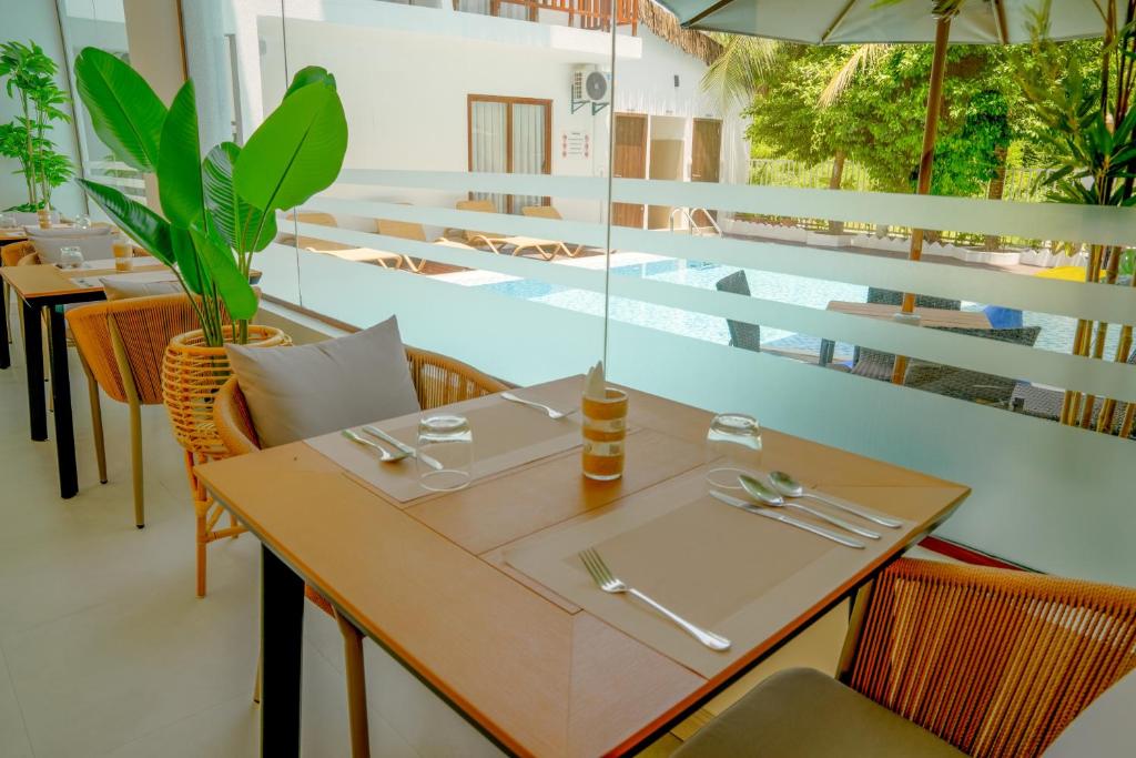 Cocomo Maldives - View 41