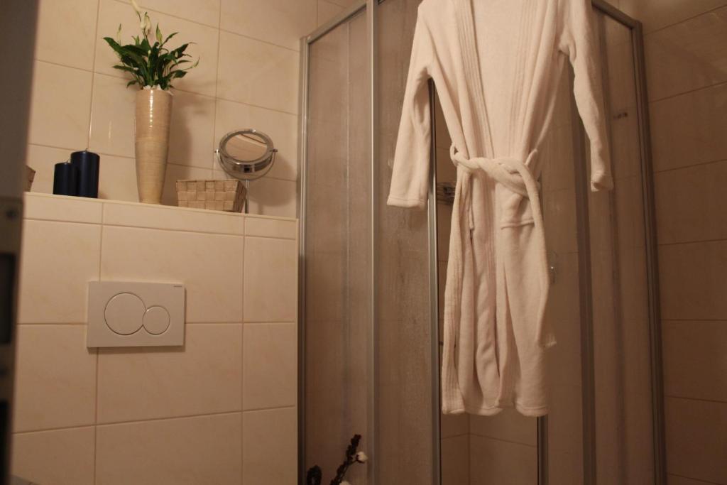 Koupelna v ubytování Gästehaus Glaubenstein