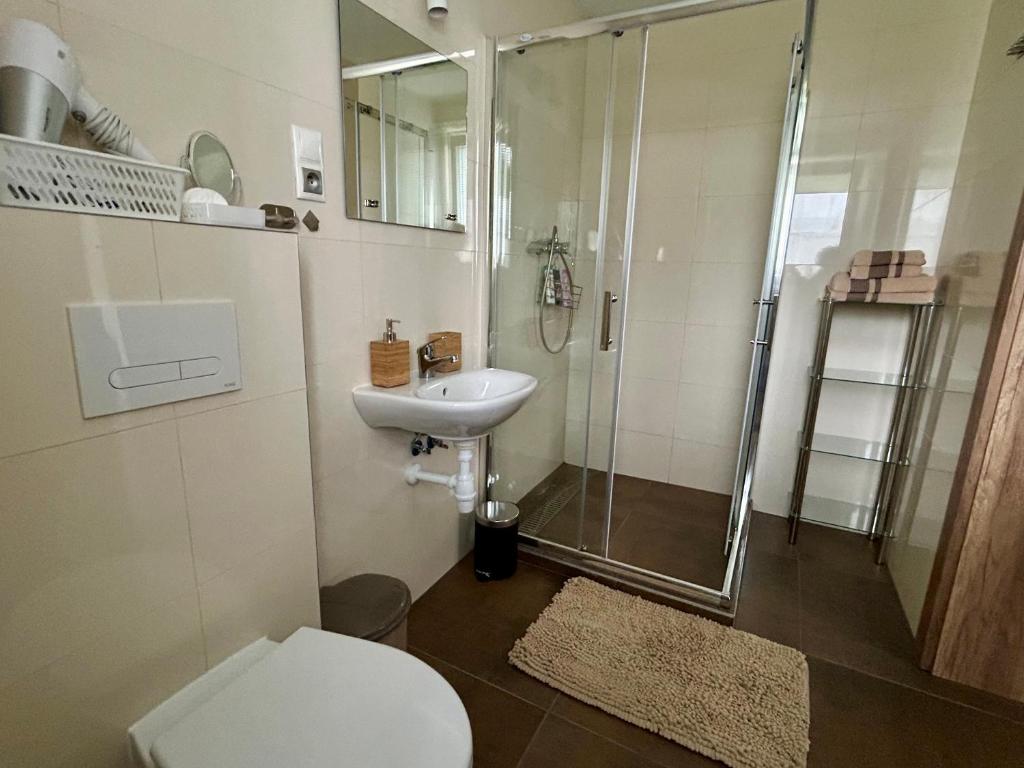 A bathroom at Jedlinka