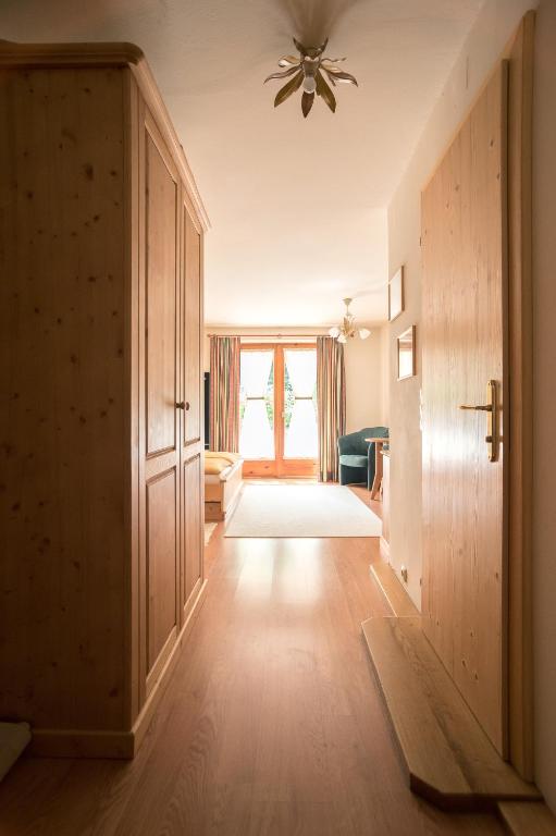 Postel nebo postele na pokoji v ubytování Fürbaß Haus