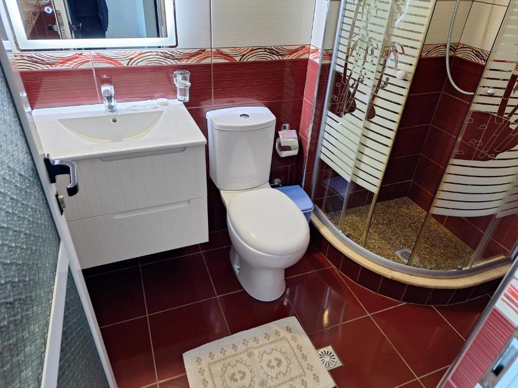 Un baño de Castle Hotel
